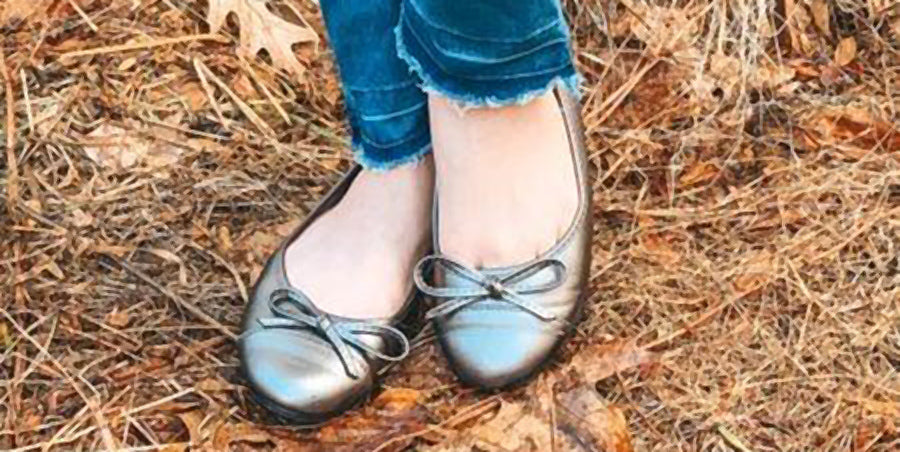 The Fashionable Housewife and  Her Daughter Both Love the Rosario Flats!
