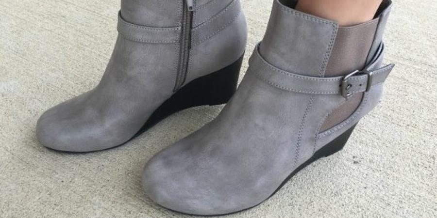 Outfit Ideas For Styling Grey Wedges